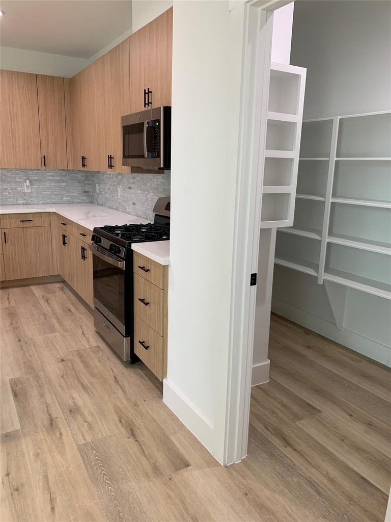 9026 Scott Street - Photo 24