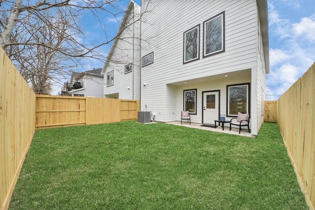 9026 Scott Street - Photo 28