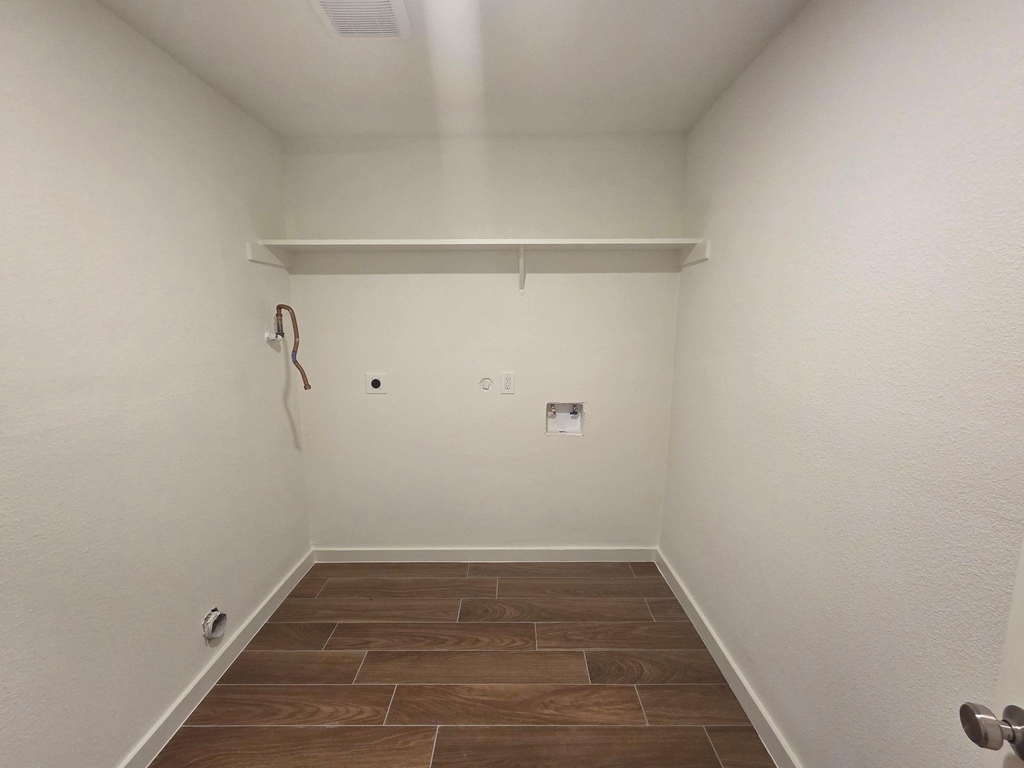 803 Coleman Street - Photo 6
