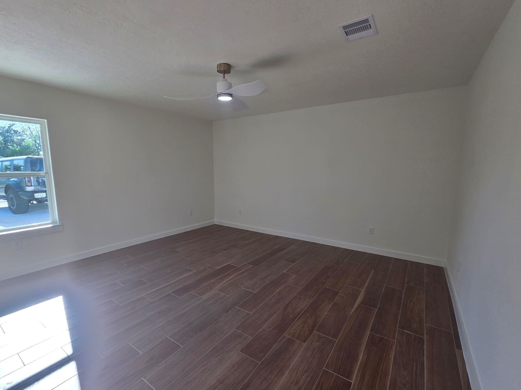 803 Coleman Street - Photo 16