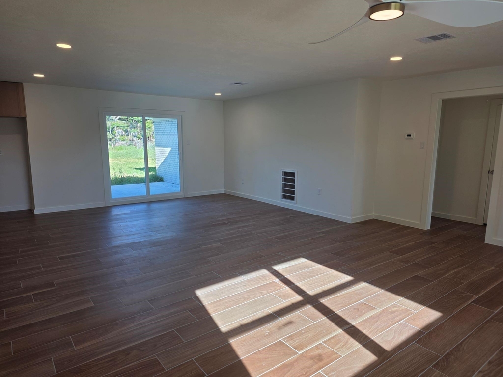 803 Coleman Street - Photo 1