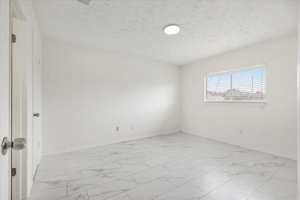 14818 Gladewick Drive - Photo 7