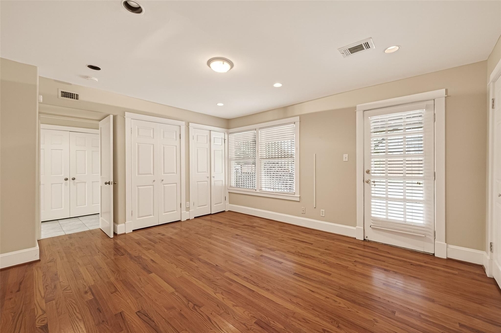 1807 Crocker Street - Photo 10