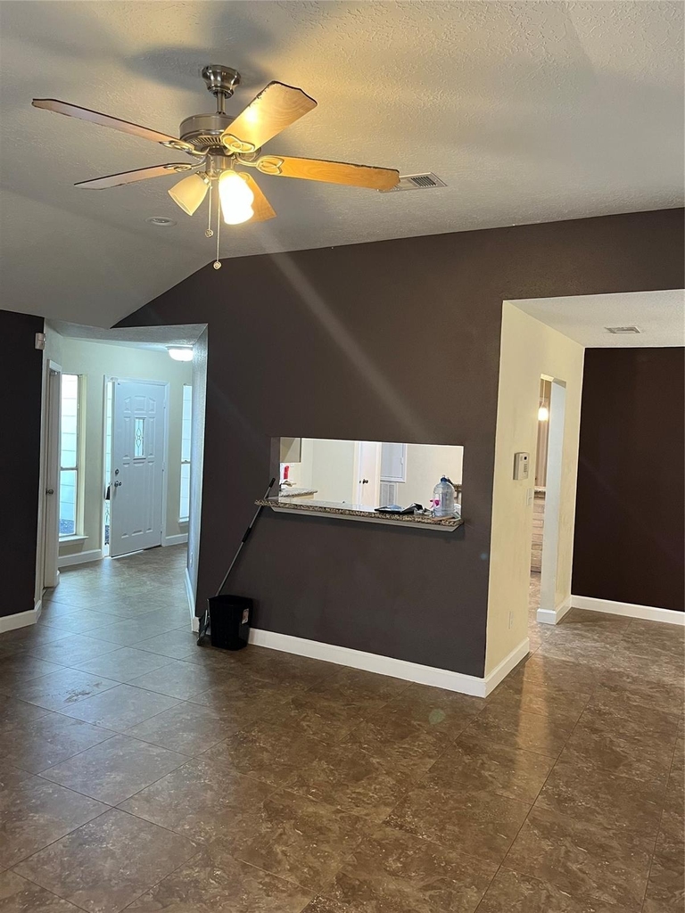 7010 Pickett Drive - Photo 4