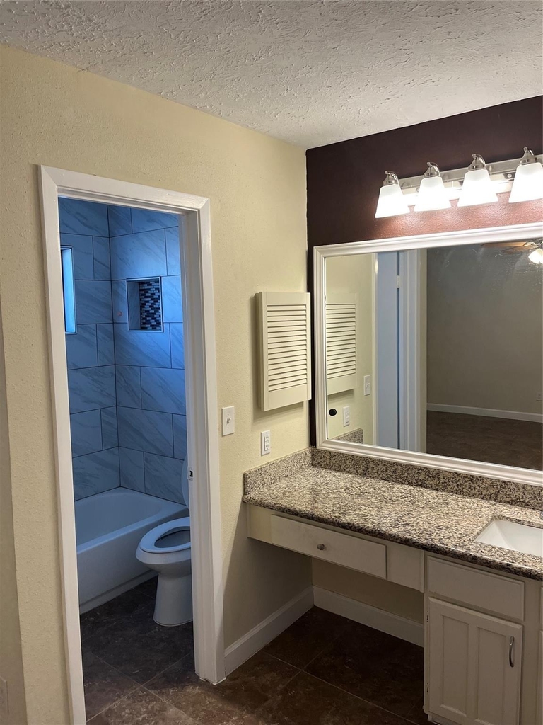 7010 Pickett Drive - Photo 11