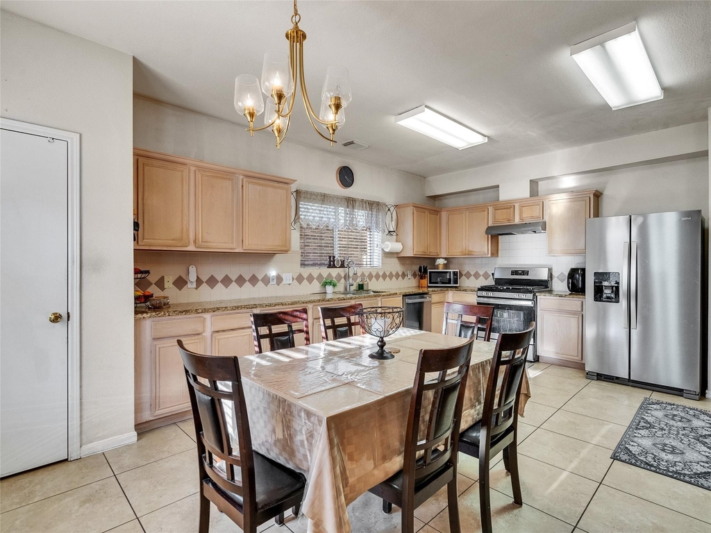 5514 Gatesprings Lane Lane - Photo 10