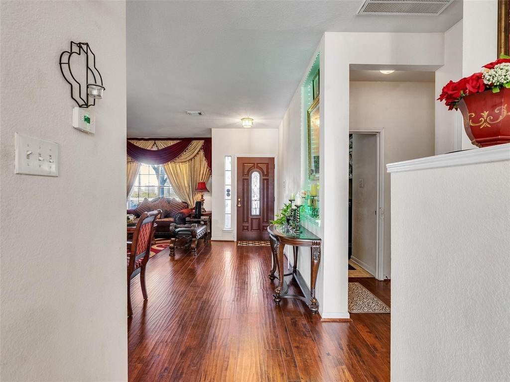 5514 Gatesprings Lane Lane - Photo 8