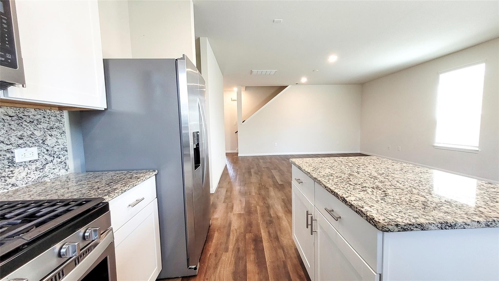 23839 Wimble Drive - Photo 5
