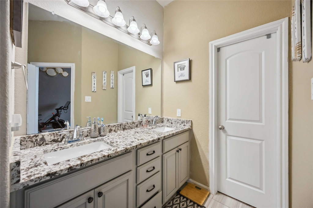 12419 Alora Bluff Trail - Photo 15