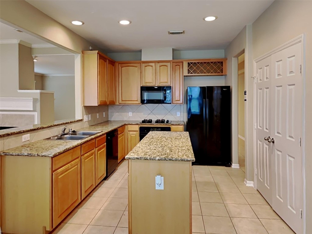 10923 Tattershall Lane - Photo 1
