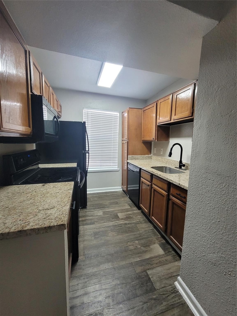 7250 W Greens Road - Photo 5