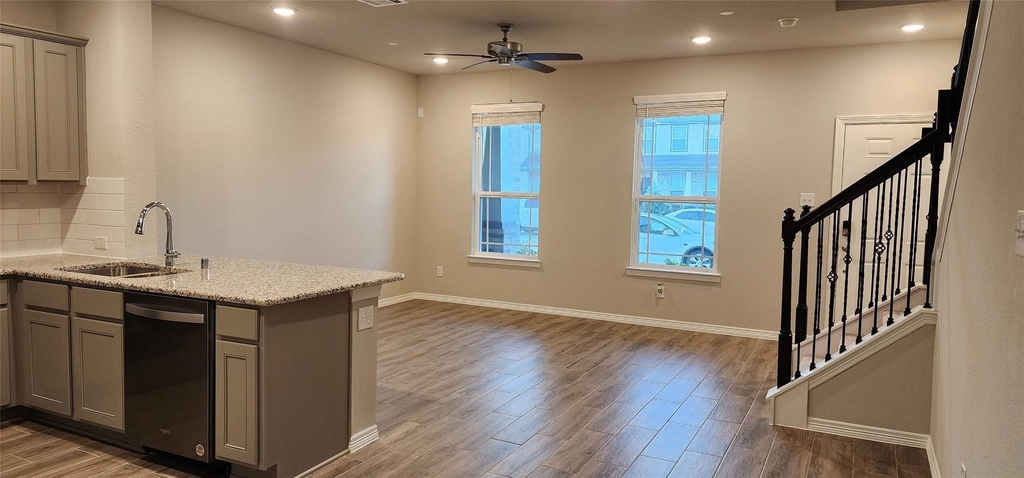 8016 Scanlan Trail - Photo 5