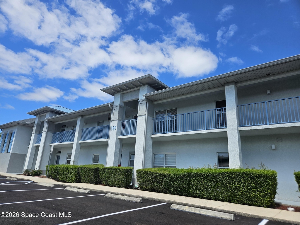 180 Portside Avenue - Photo 11