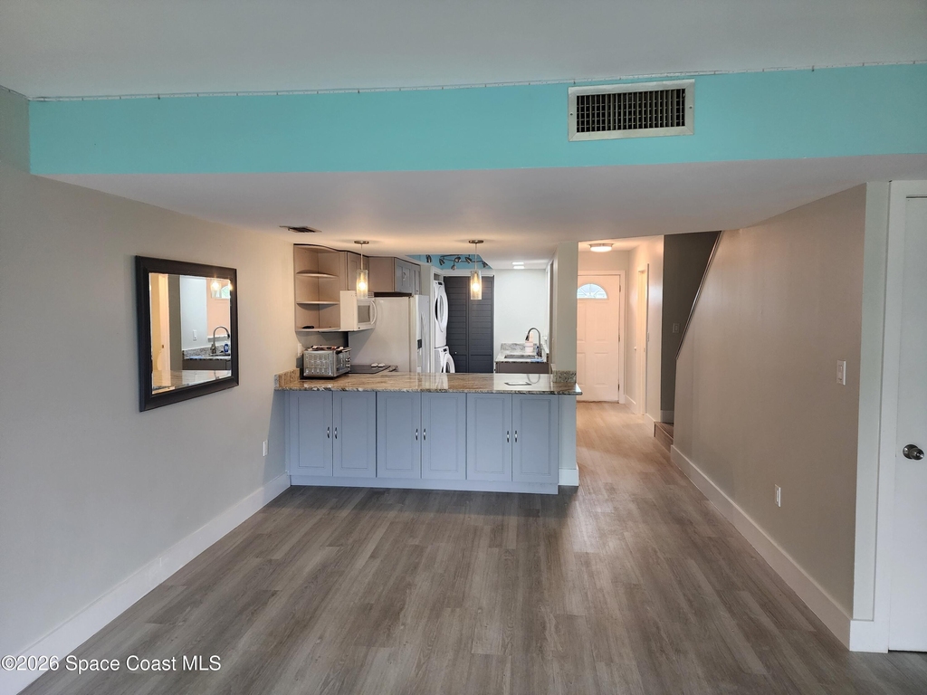 3136 Finsterwald Drive - Photo 4