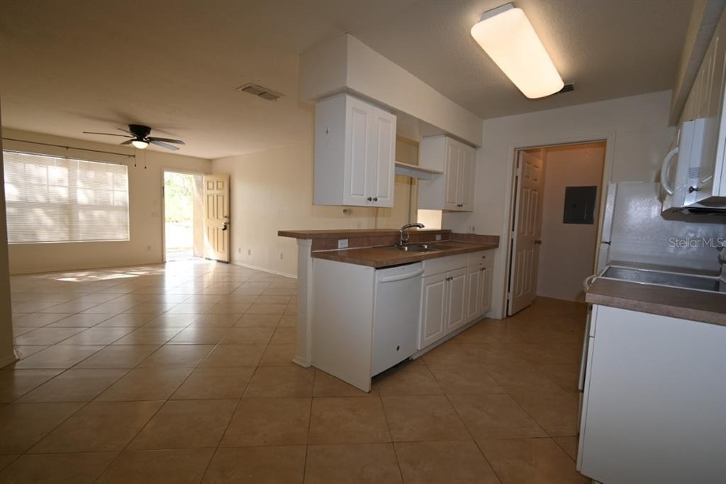 36009 Deer Creek Drive - Photo 5