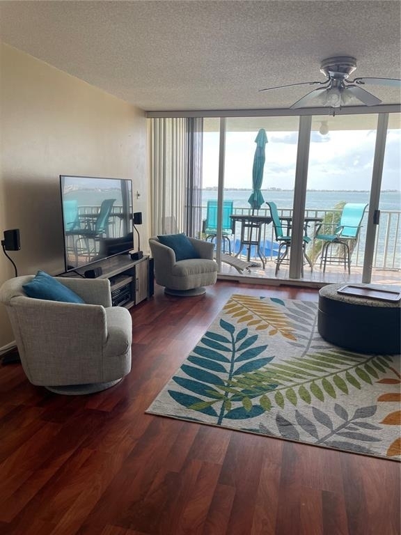 5155 Isla Key Boulevard S - Photo 1
