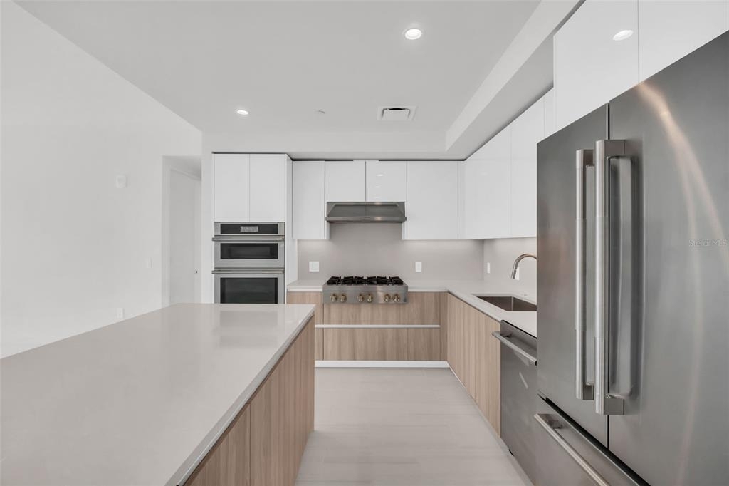 400 Central Avenue - Photo 3