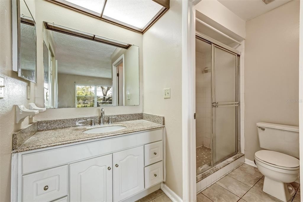 2833 Orange Tree Circle N - Photo 5