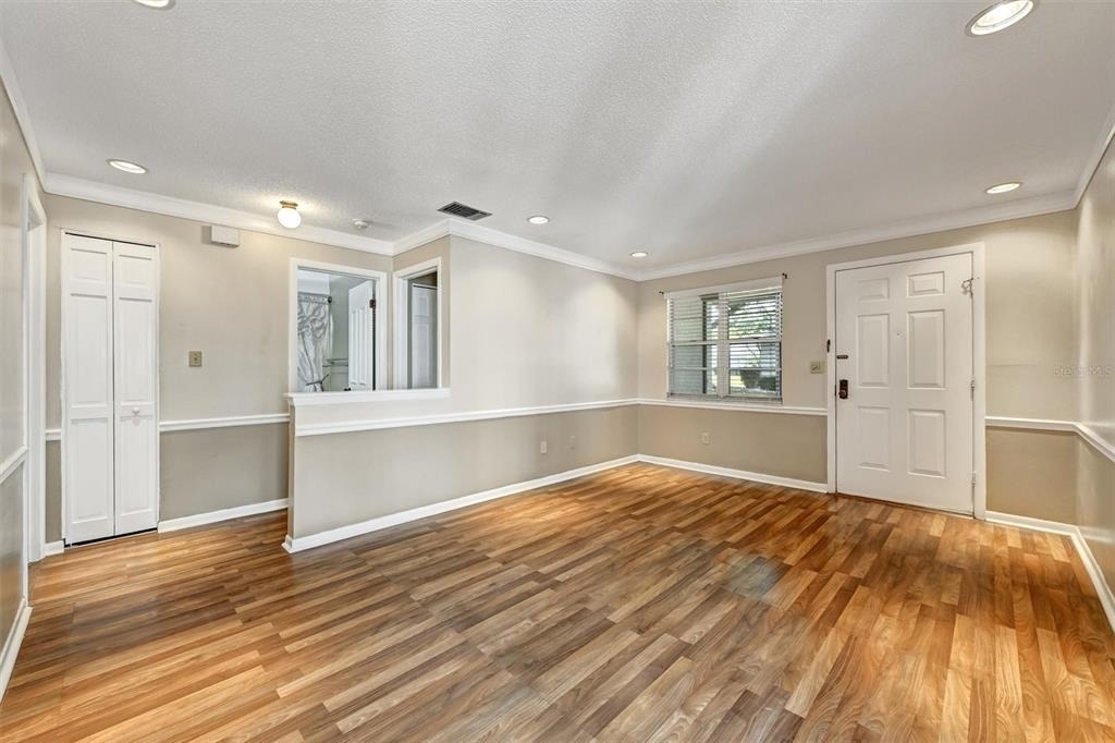 2833 Orange Tree Circle N - Photo 4