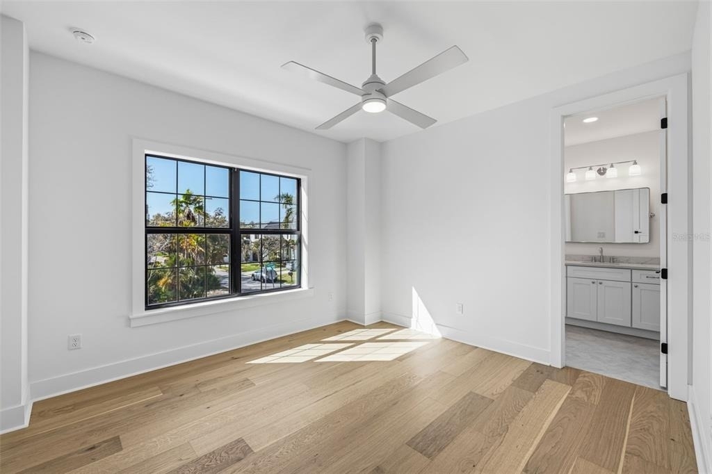 3010 S Esperanza Avenue - Photo 45