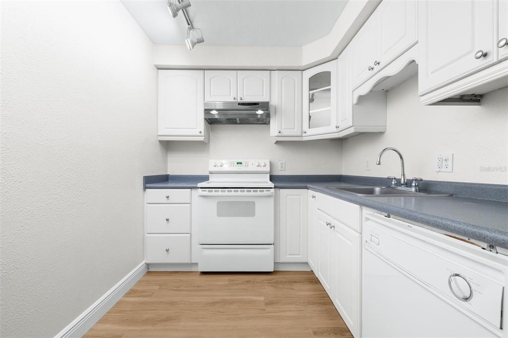 4606 W Gray Street - Photo 7
