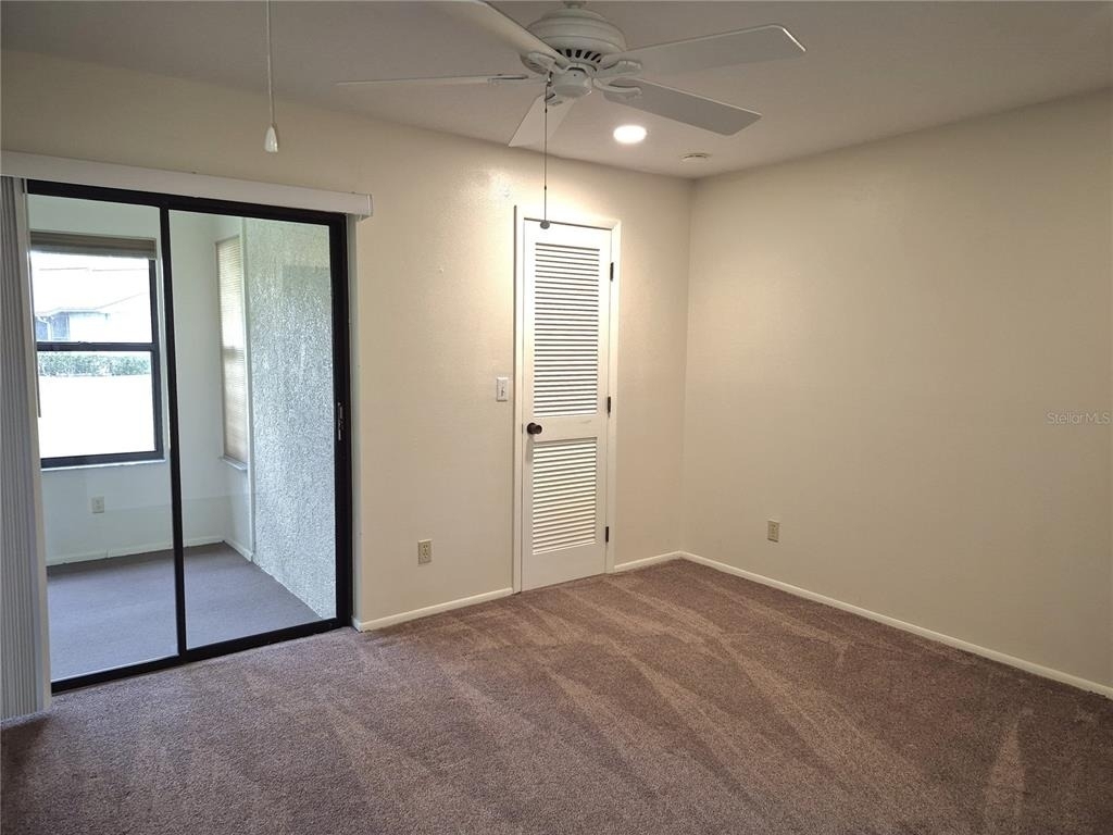 160 Joanne Place - Photo 22