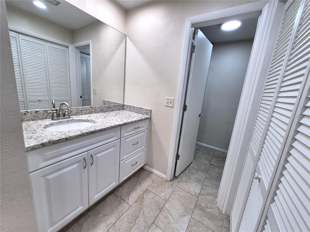 160 Joanne Place - Photo 19