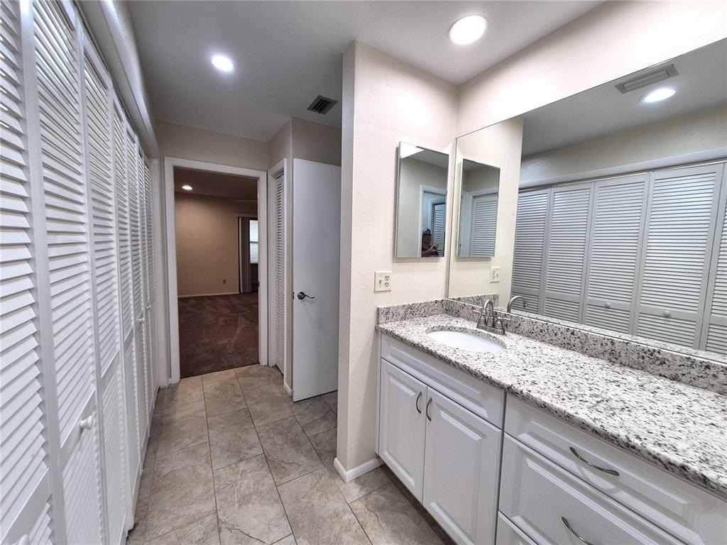 160 Joanne Place - Photo 20