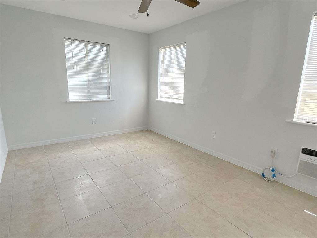 24 Lynn Way - Photo 7