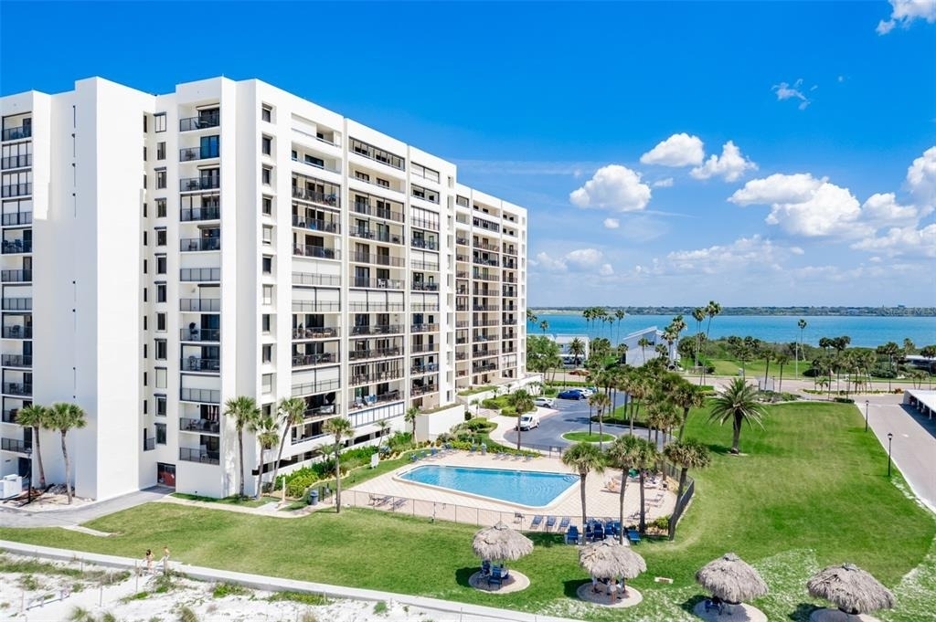 1460 Gulf Boulevard - Photo 2