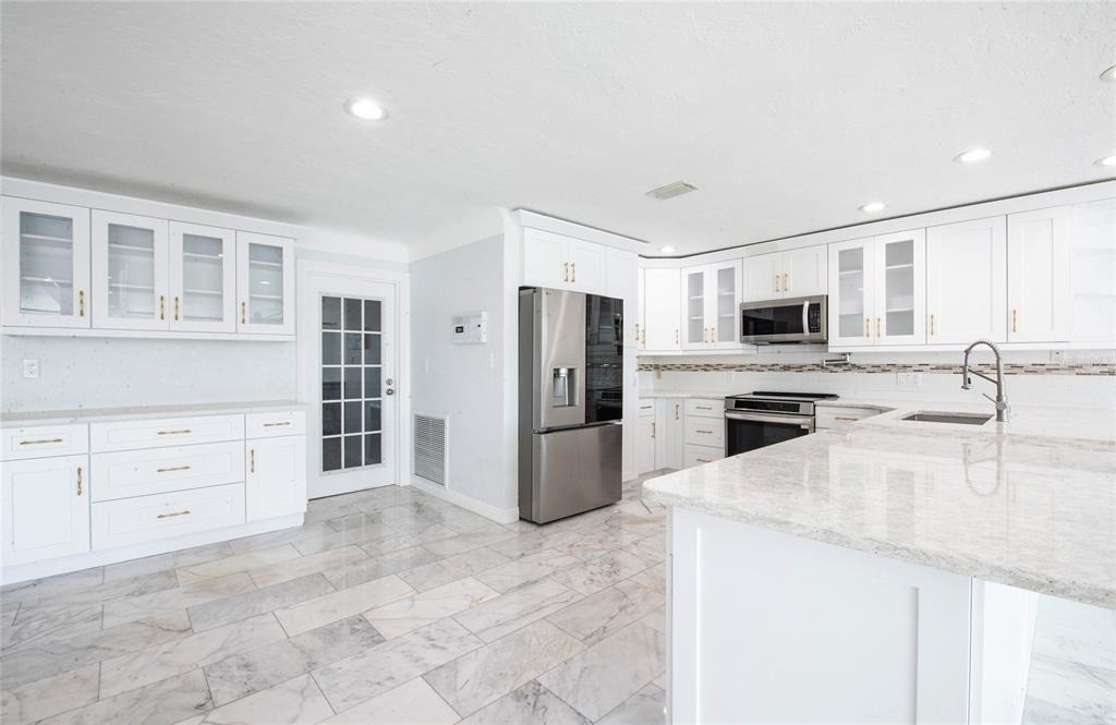 551 Crystal Drive - Photo 27