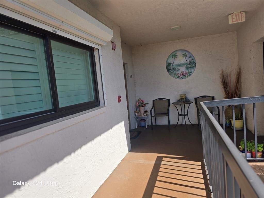 8186 Terrace Garden Drive N - Photo 7