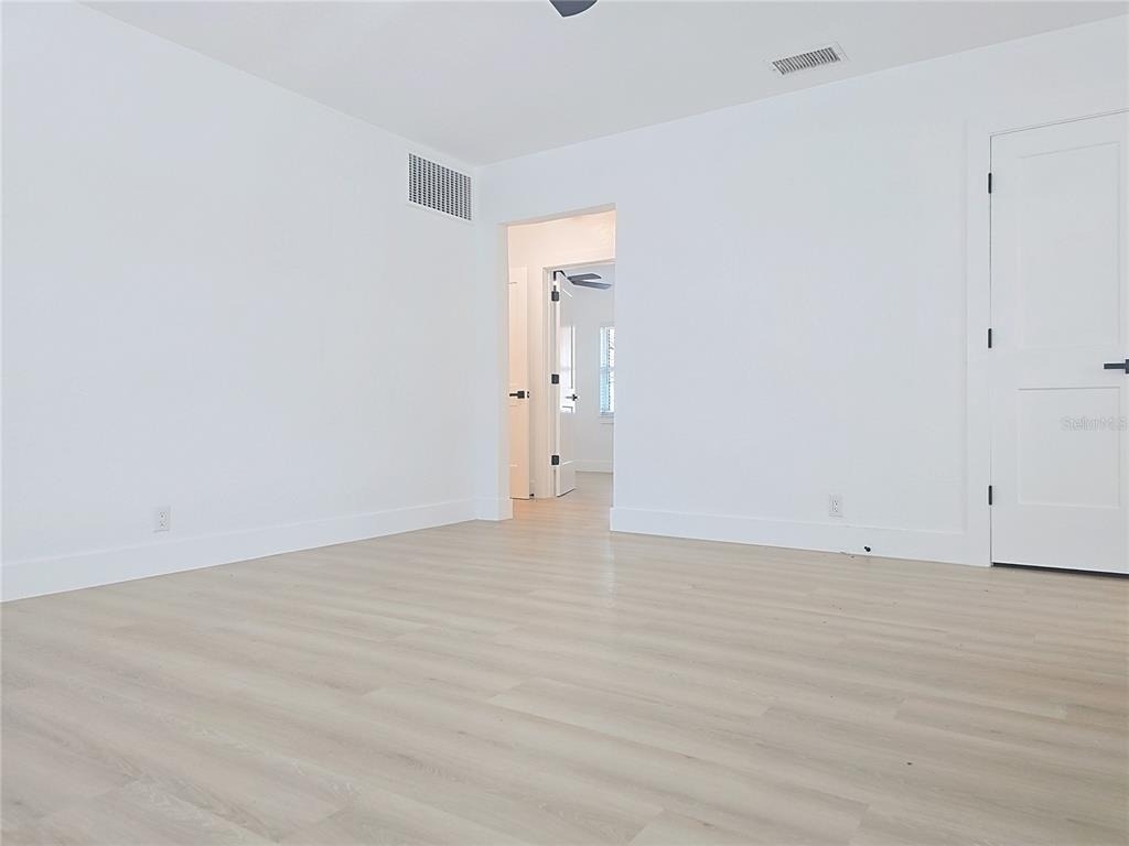 1035 15th Avenue S - Photo 9