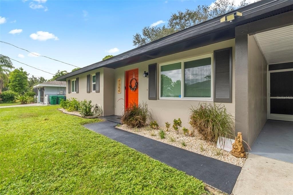 2586 Auburn Boulevard - Photo 2