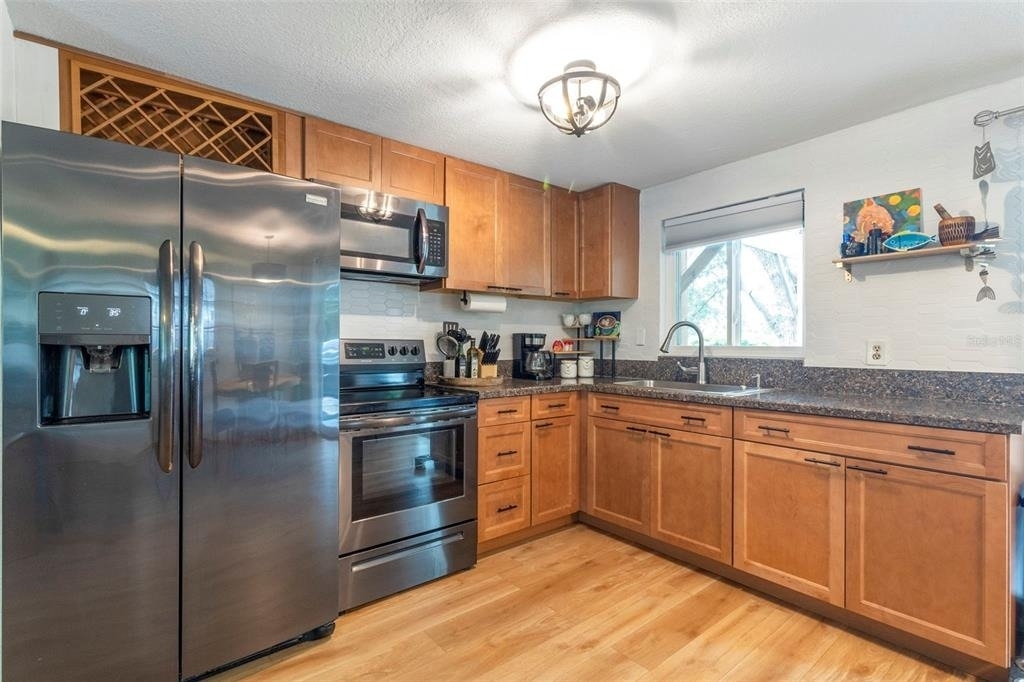 2586 Auburn Boulevard - Photo 9