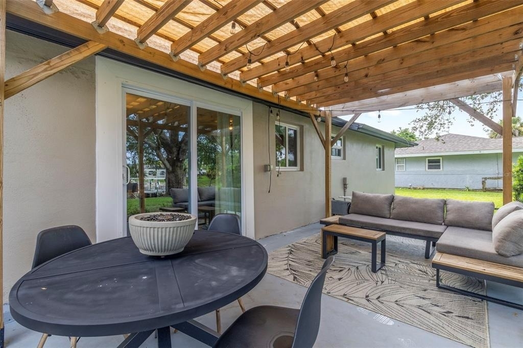 2586 Auburn Boulevard - Photo 25