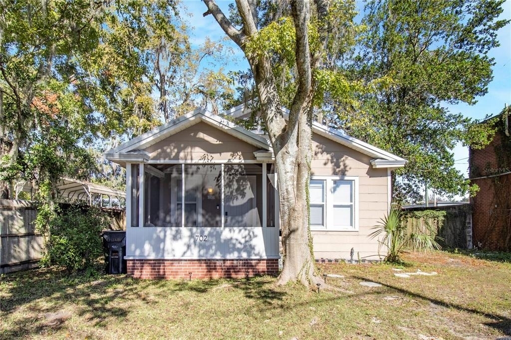 702 Nw 2nd Avenue - Photo 0