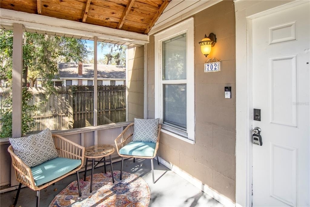 702 Nw 2nd Avenue - Photo 2