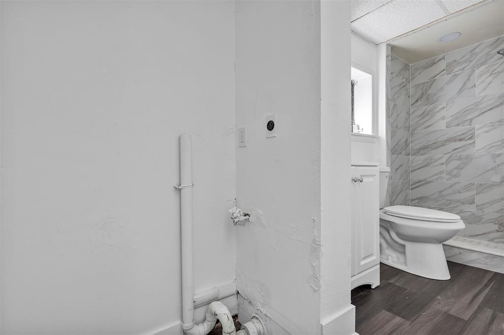 2027 30th Avenue N - Photo 13