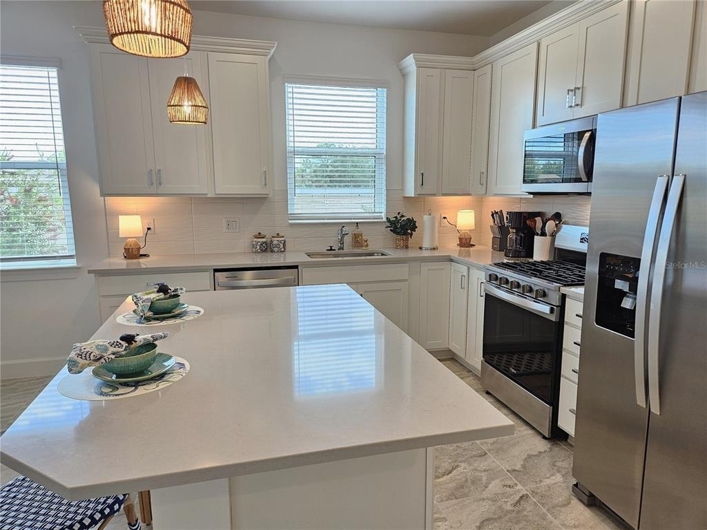 1595 Tavira Place - Photo 6