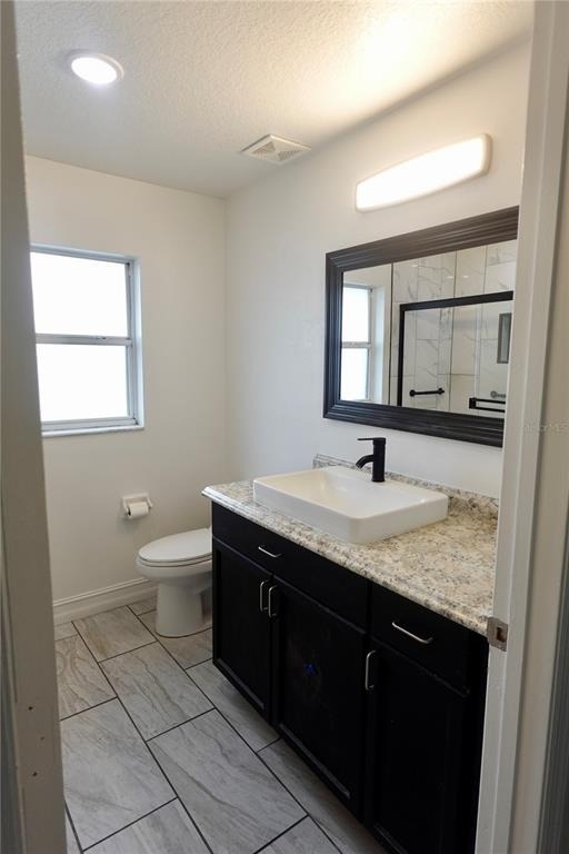 540 W Comstock Avenue - Photo 8