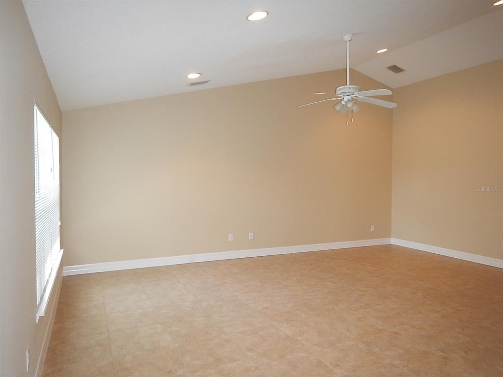 453 W Desoto Street - Photo 9