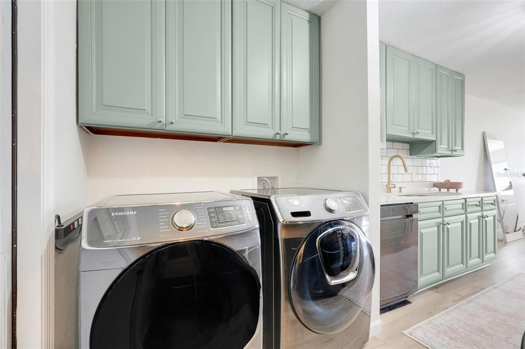 30024 Tavares Ridge Boulevard - Photo 12