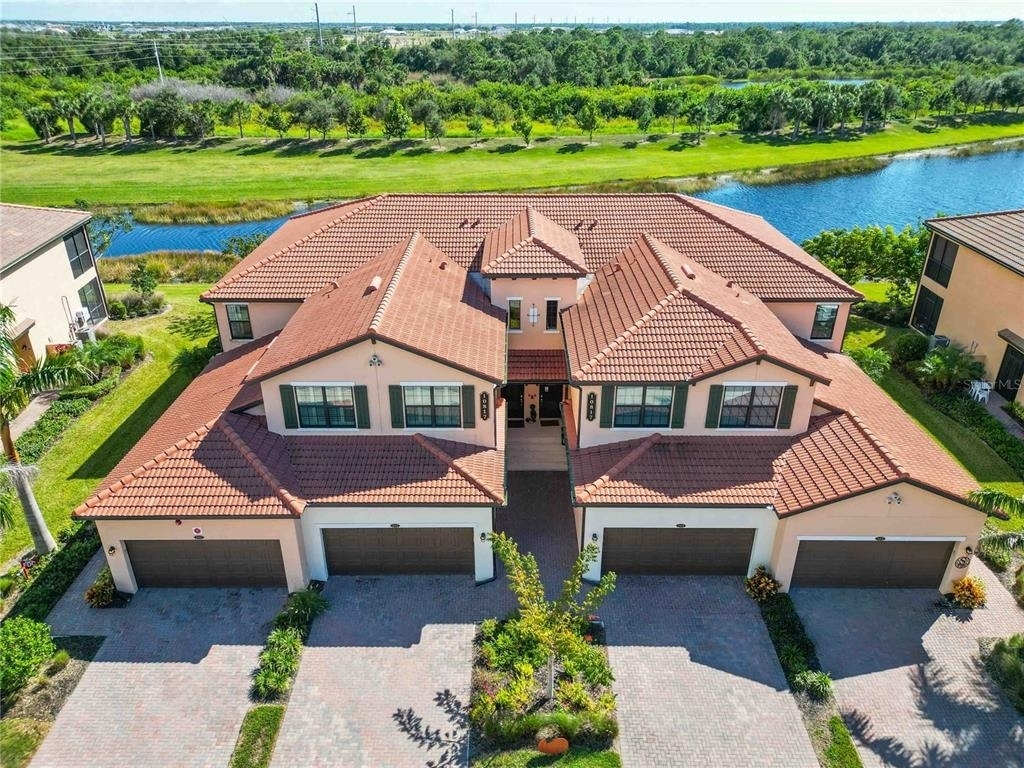 10817 Tarflower Drive - Photo 71