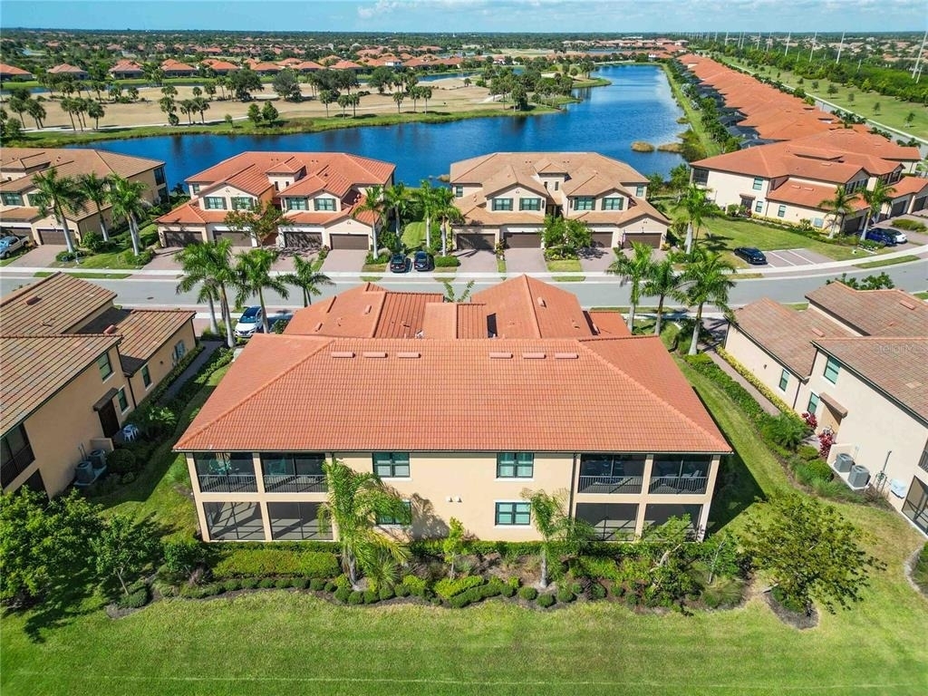 10817 Tarflower Drive - Photo 58