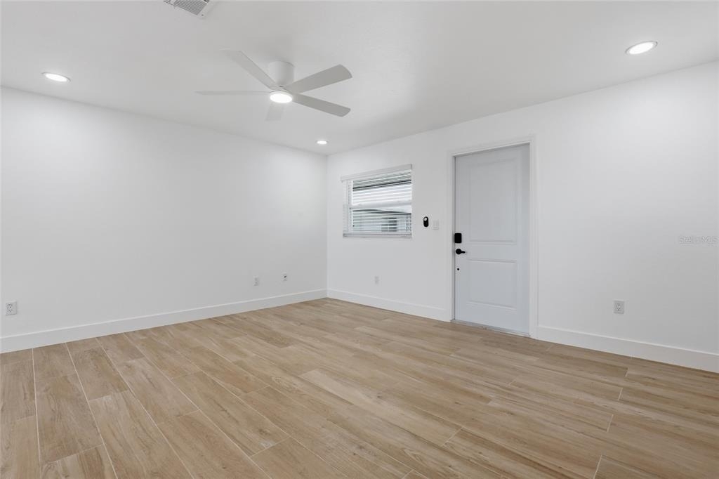 4460 Oakley Street - Photo 14