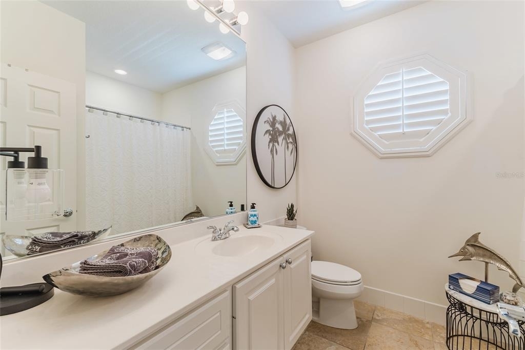 1564 Napoli Drive W - Photo 21