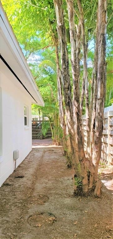 2541 Floyd Street - Photo 16