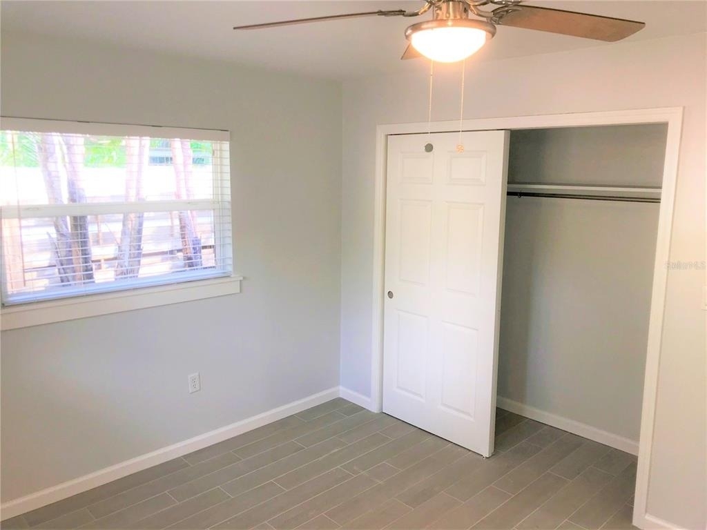 2541 Floyd Street - Photo 8