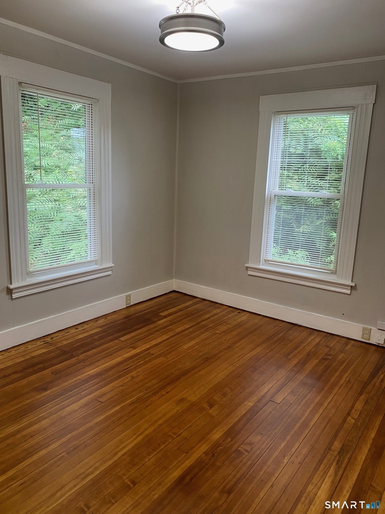 407 West Street - Photo 8